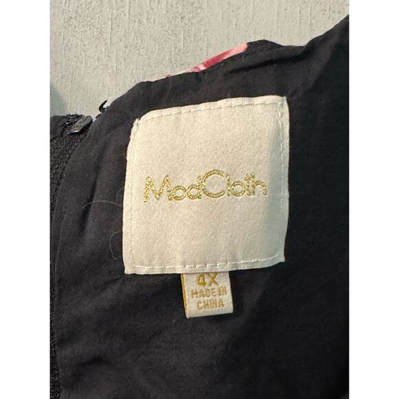 ModCloth Mini Dress Size 4XL Sweetheart Neckline Gothic Prep - Picture 3 of 4